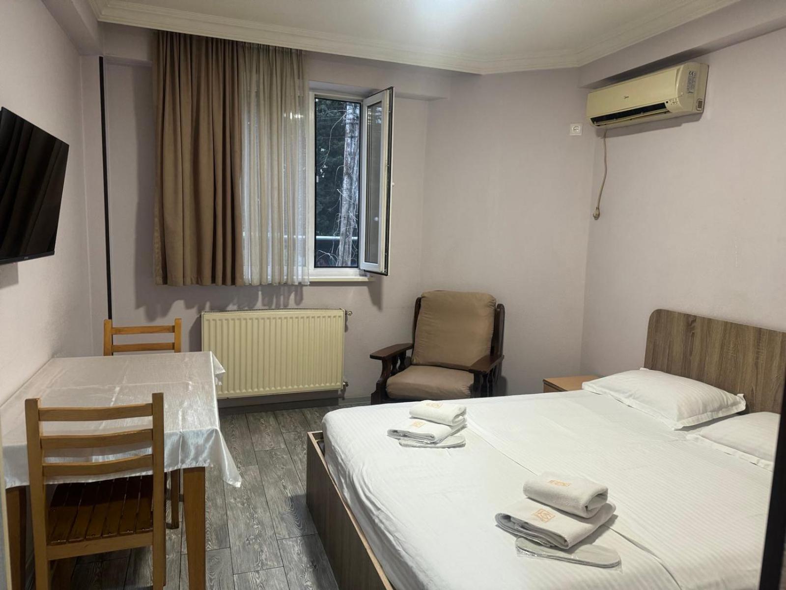 Hotel Skib Tbilisi ภายนอก รูปภาพ