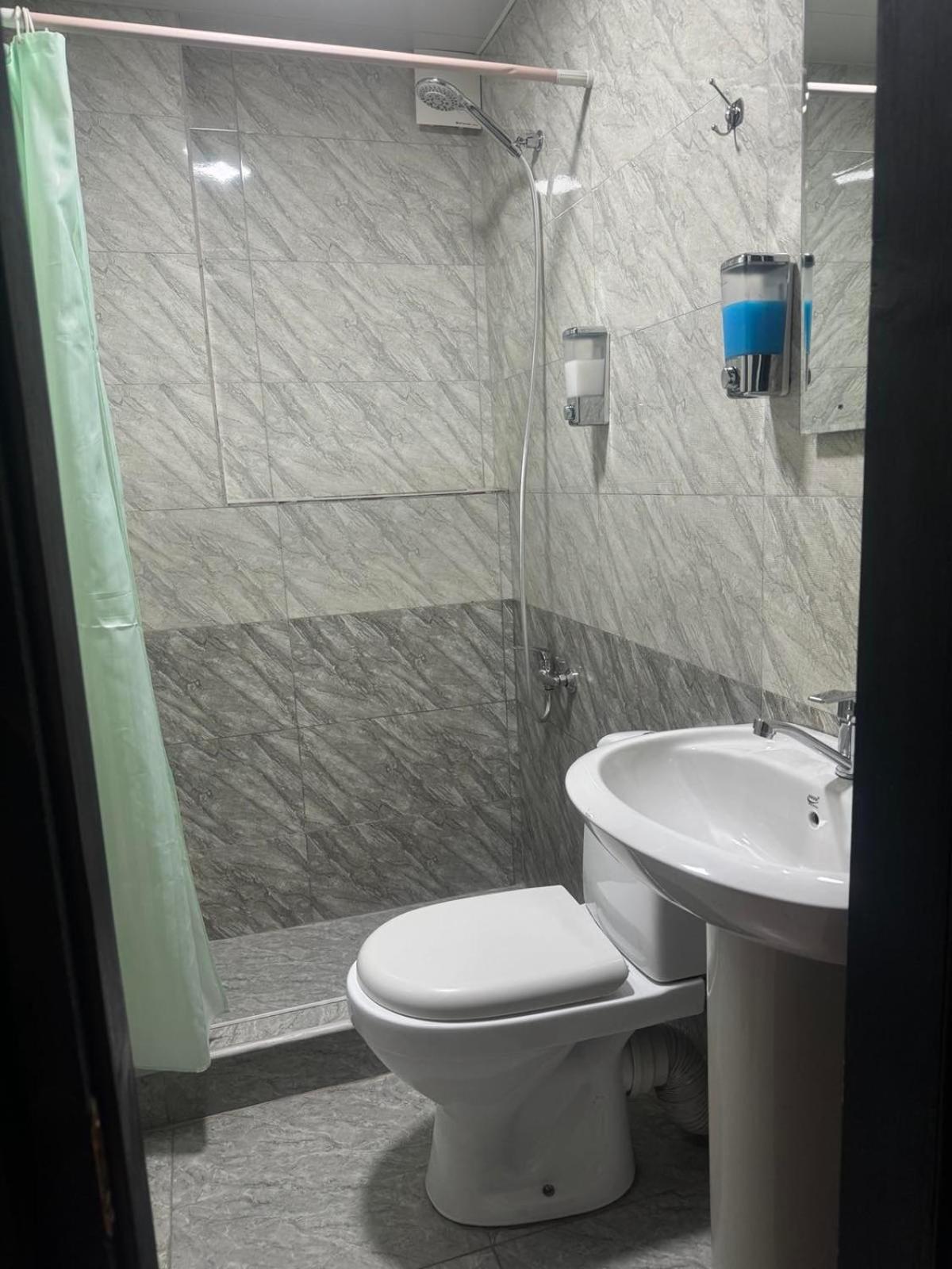 Hotel Skib Tbilisi ภายนอก รูปภาพ