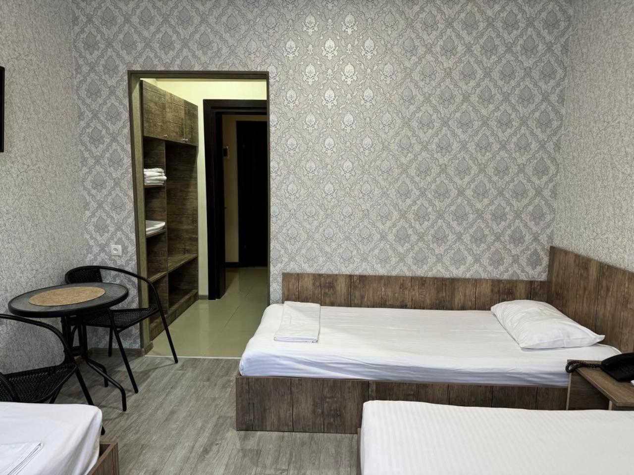Hotel Skib Tbilisi ภายนอก รูปภาพ