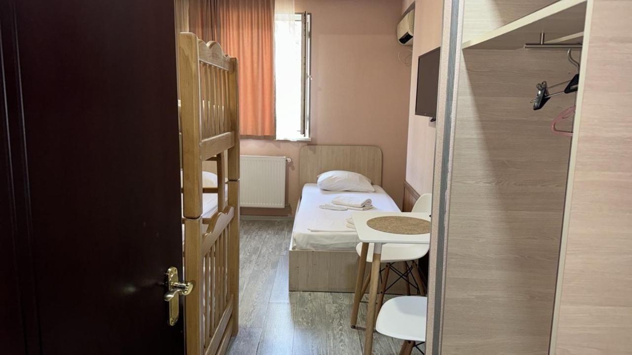 Hotel Skib Tbilisi ภายนอก รูปภาพ